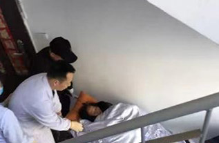 玉龙病人院后返乡